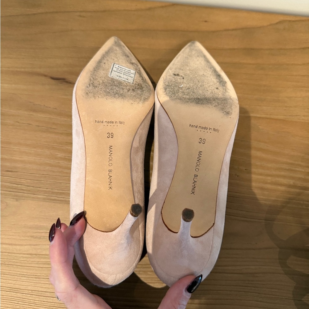 Manolo pale pink suede pumps size 39 - Picture 5 of 5